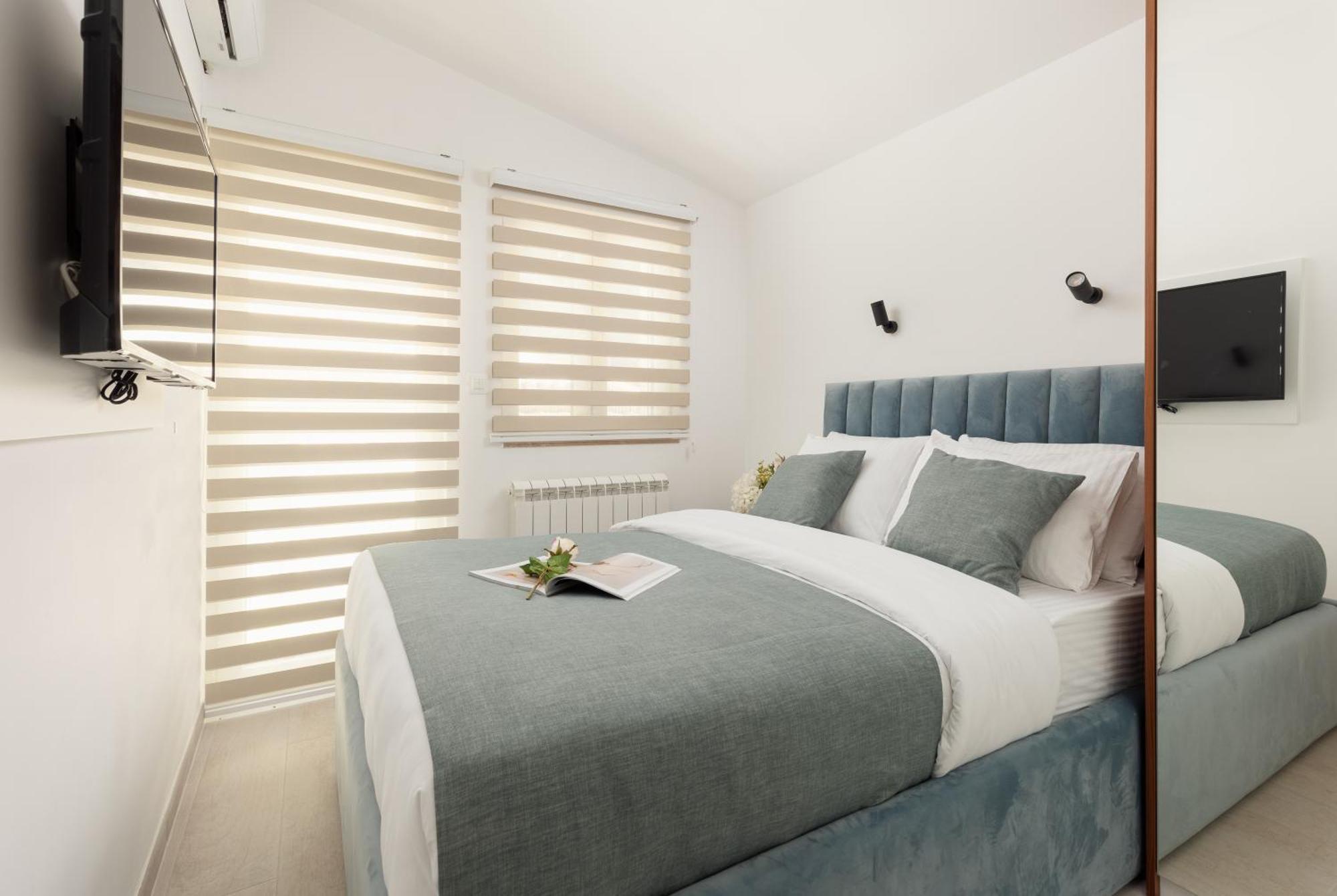 Ocea Studio Apartments Kotor Ngoại thất bức ảnh
