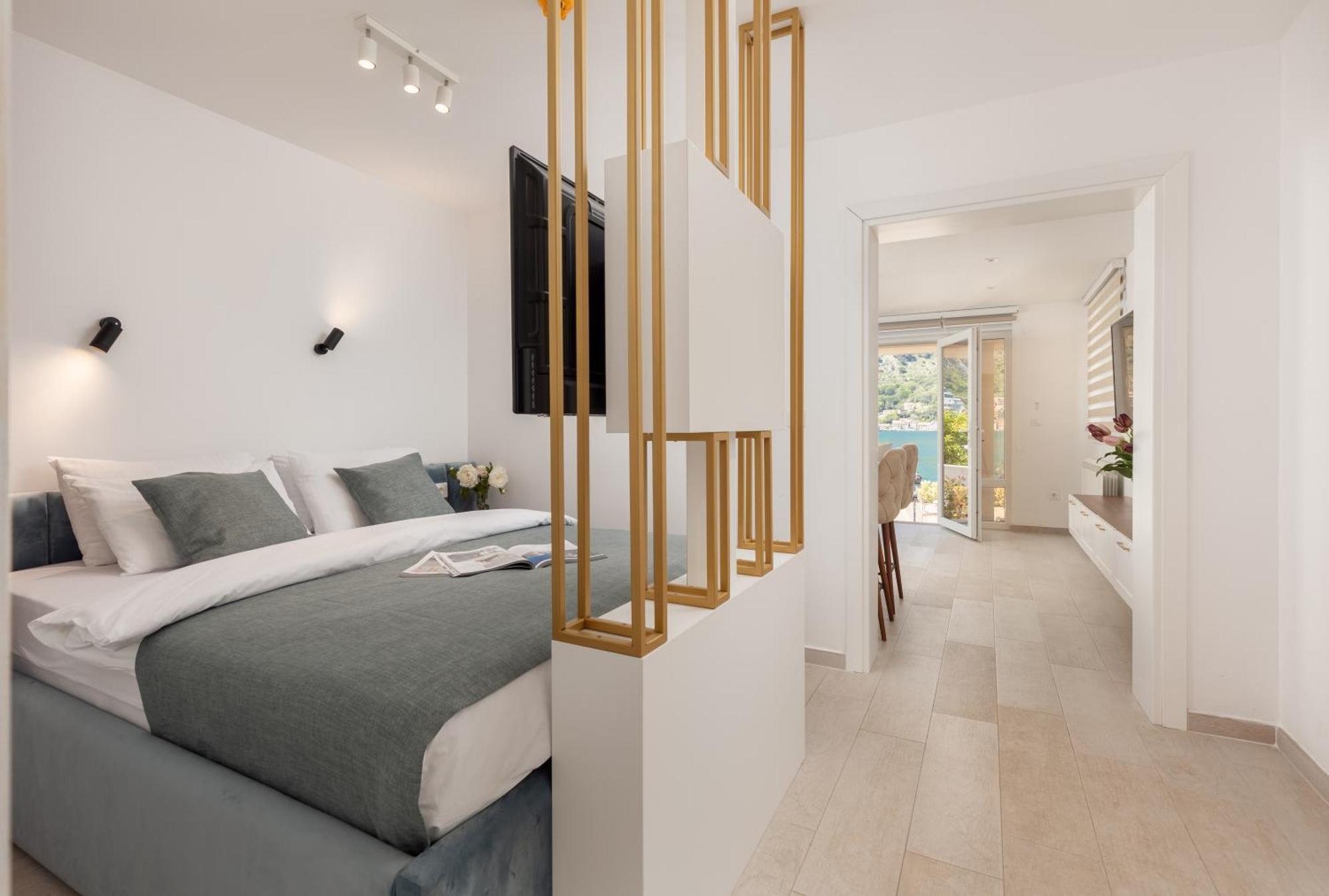 Ocea Studio Apartments Kotor Ngoại thất bức ảnh
