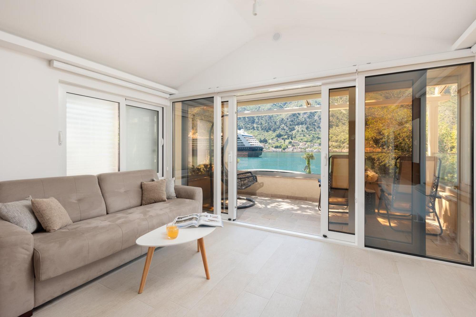 Ocea Studio Apartments Kotor Ngoại thất bức ảnh