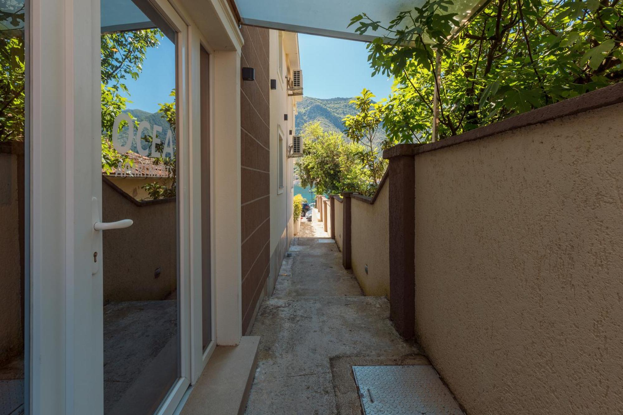 Ocea Studio Apartments Kotor Ngoại thất bức ảnh